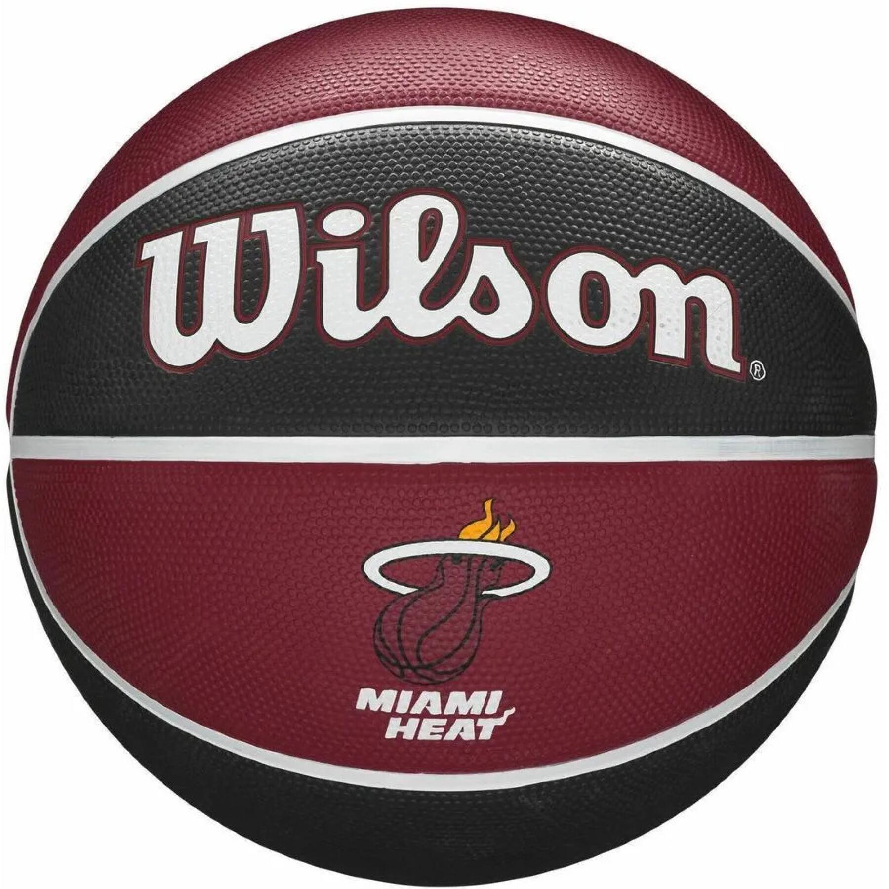Basketbal NBA Tribut e Miami Heat