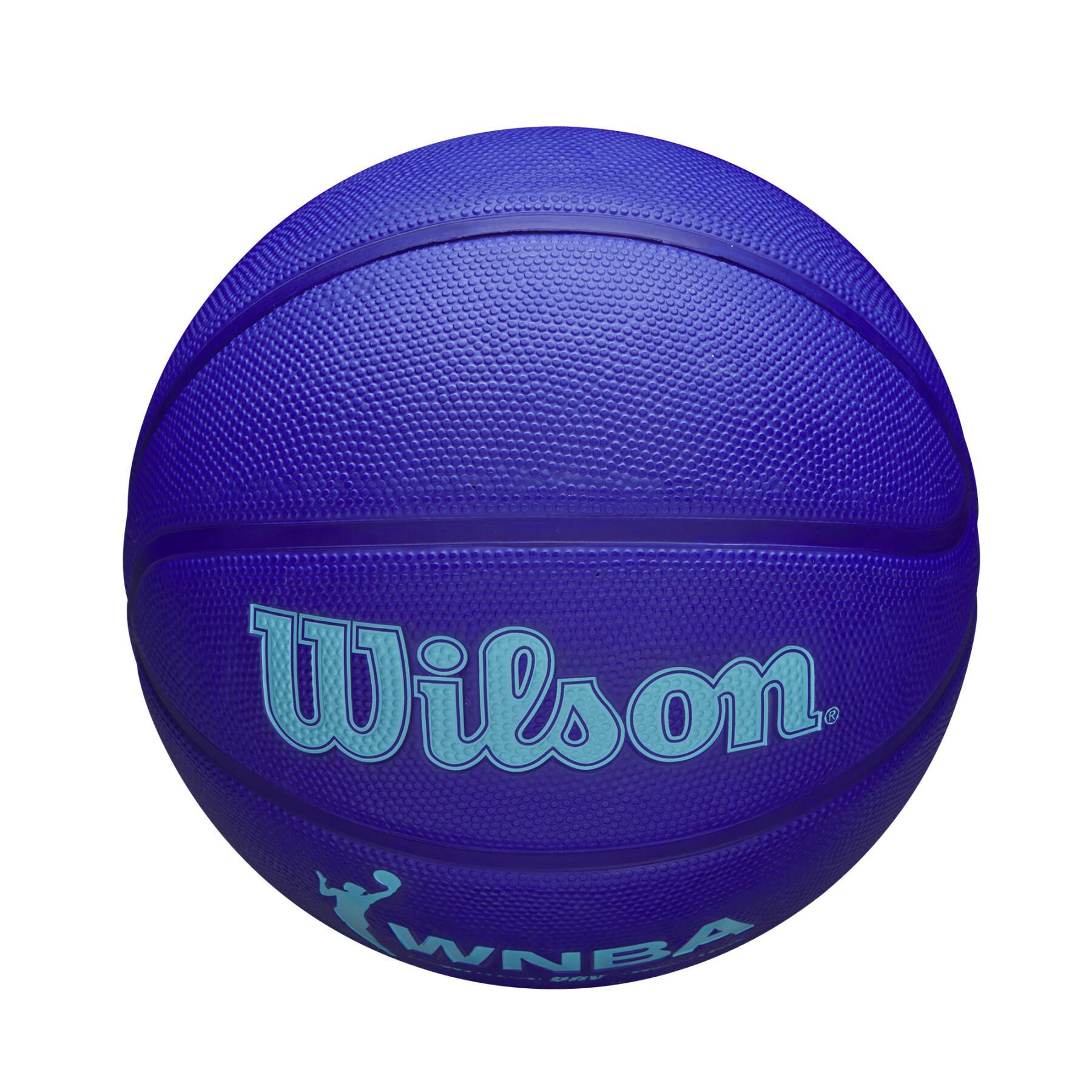 Ballon Wilson WNBA Drive